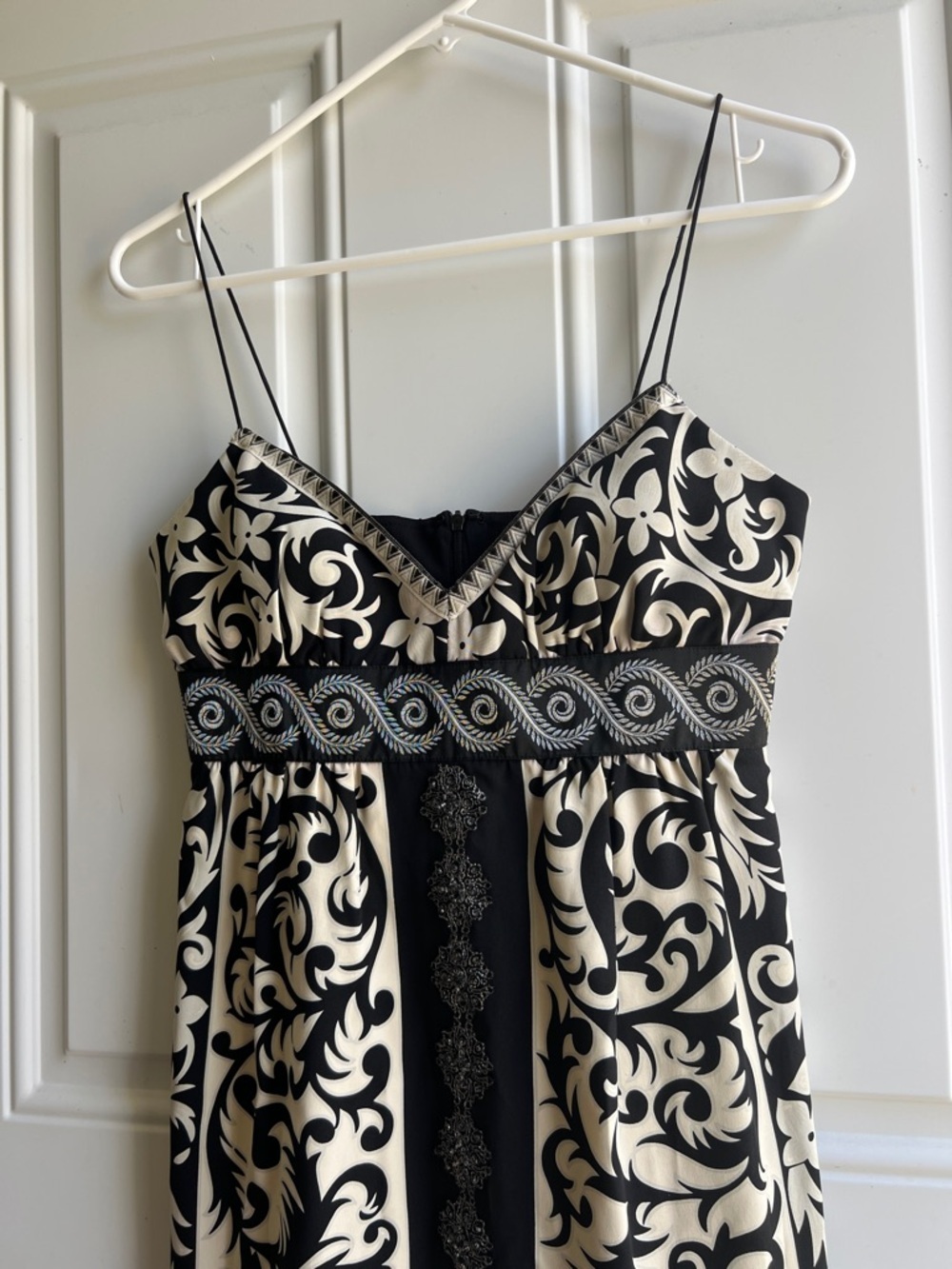 Nicole Miller Black and Cream Silk Midi Dress with Embroidered Band - Picture 2 of 9